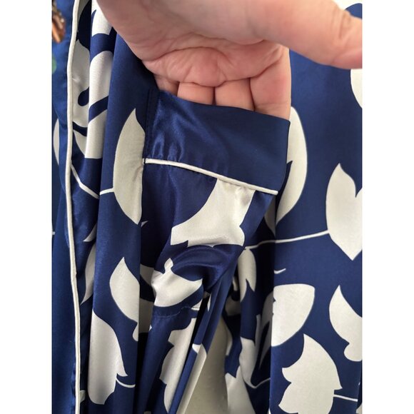Vintage Gold Label Victorias Secret Navy White Floral Satin Robe With Belt Women - Picture 10 of 14